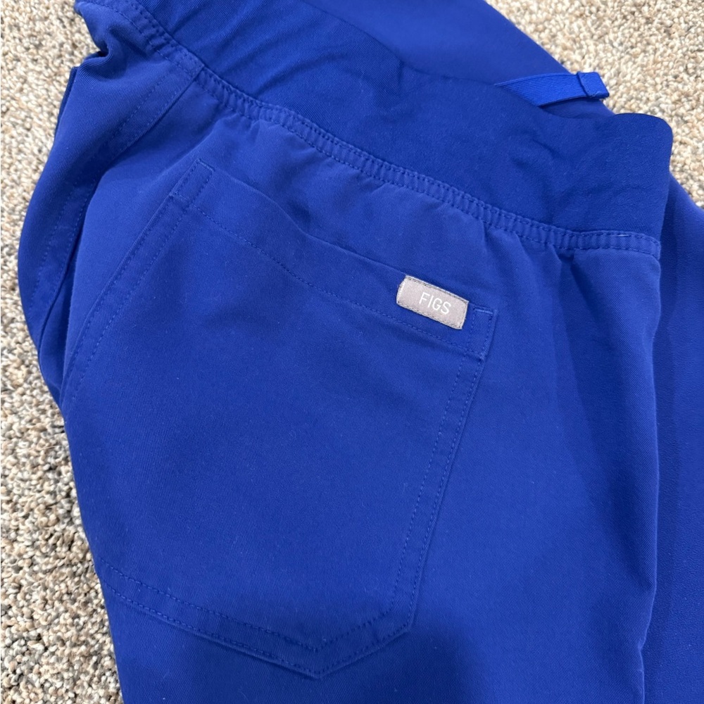 Figs Scrub Pants in Cobalt Blue